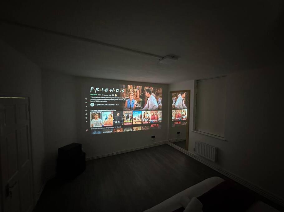Super Double Bedroom Zone 1 Лондон Екстериор снимка